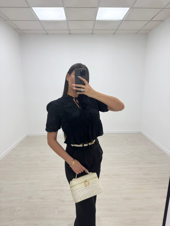 BLUSA MÓNACO - NEGRA