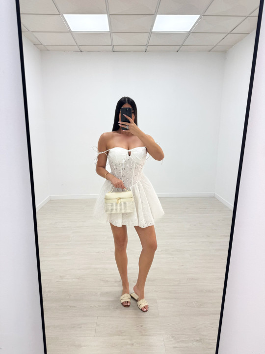 VESTIDO BORDADO COQUET