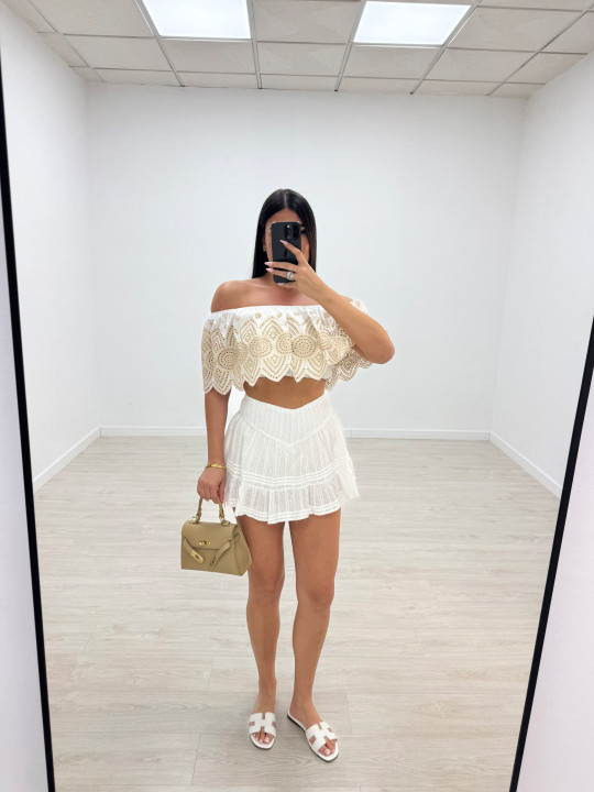FALDA MINI BORDADA BLANCA