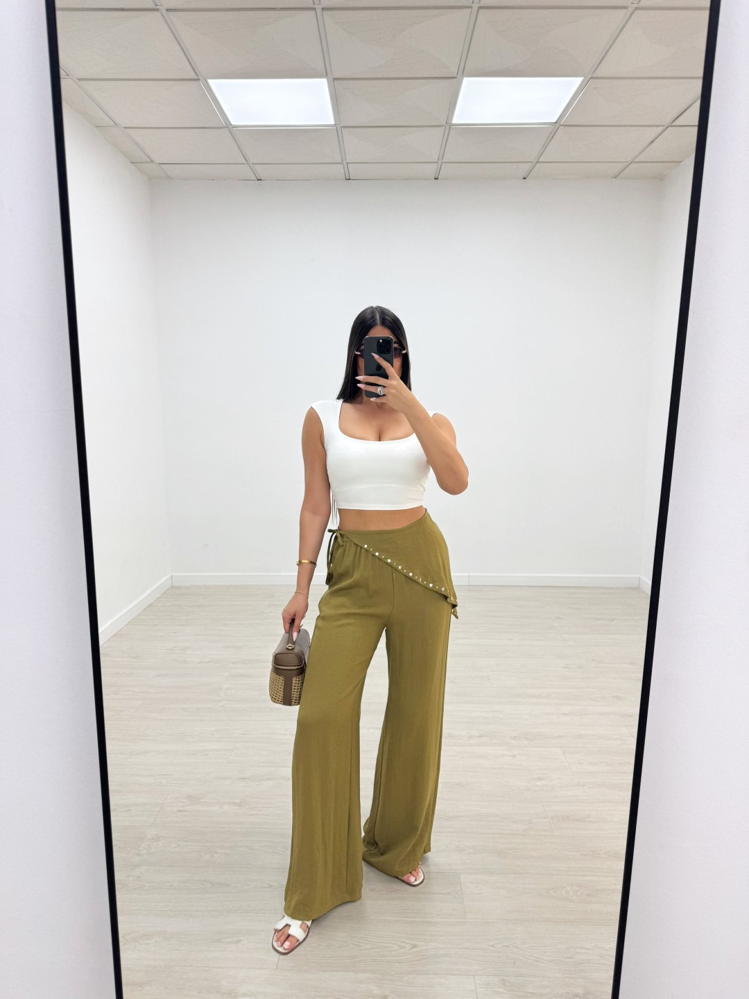 PANTALÓN PAÑUELO TACHAS - VERDE LIMA