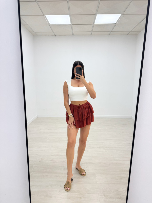 FALDA MINI VOLANTE (CON SHORT) - CALDERA