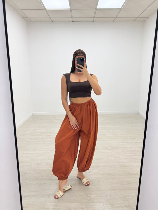 TOP LICRA BASIC - MARRÓN