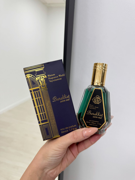 PERFUME SATIN OUD - 50ML.