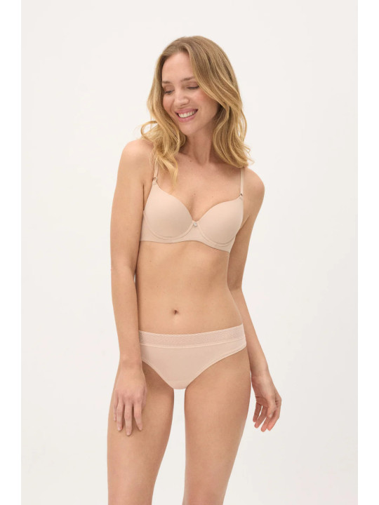TANGA ADAPT CON ACABADOS INVISIBLES - NUDE