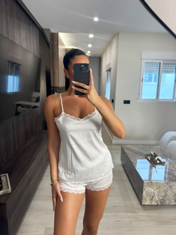 PIJAMA SATINADO PREMIUM - BLANCO