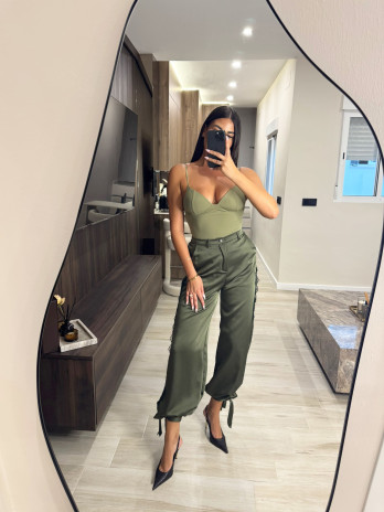 PANTALÓN SATINADO LAZADA - VERDE