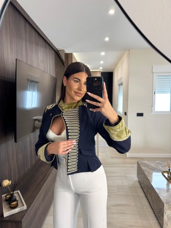 CHAQUETA EXCLUSIVA ALAMARES - BLANCA