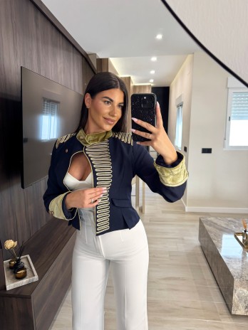 CHAQUETA EXCLUSIVA ALAMARES - BLANCA