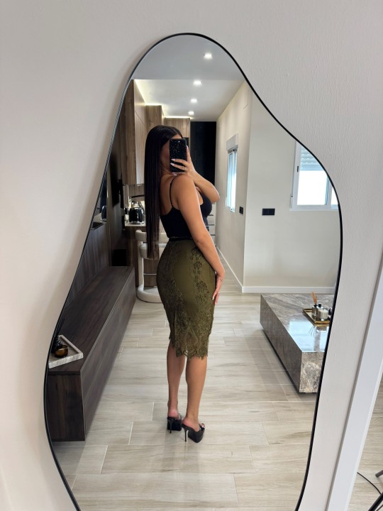 FALDA MIDI ENCAJE - VERDE