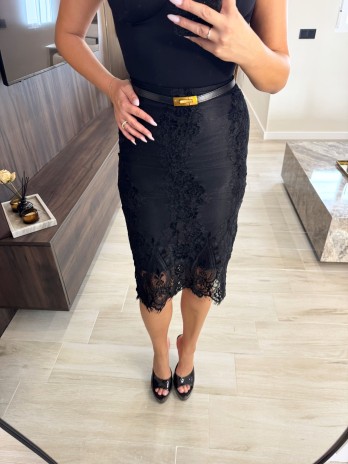 FALDA MIDI ENCAJE - NEGRA