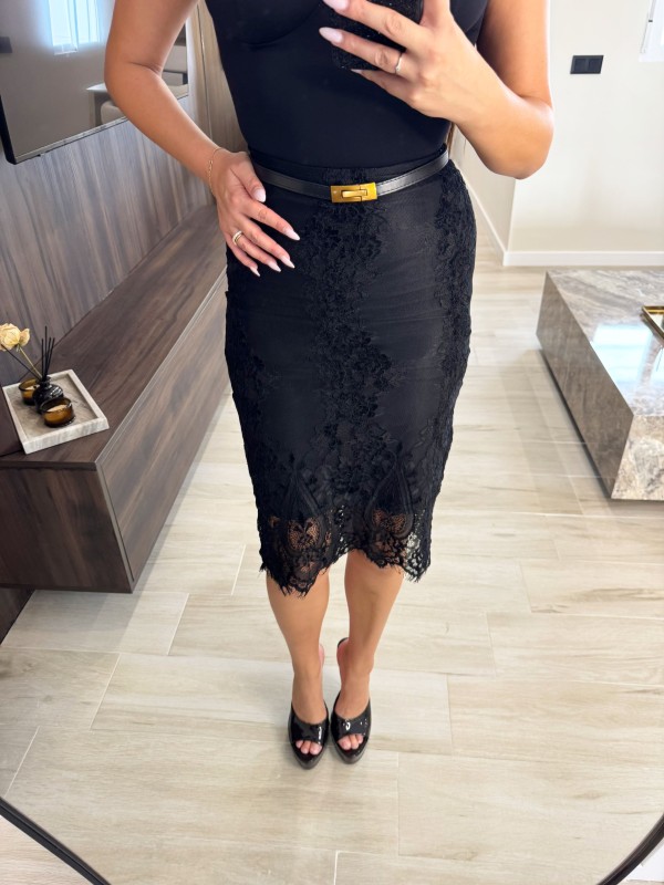 FALDA MIDI ENCAJE - NEGRA