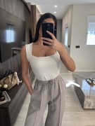 TOP LICRA FRÍA ESCOTE - BEIGE