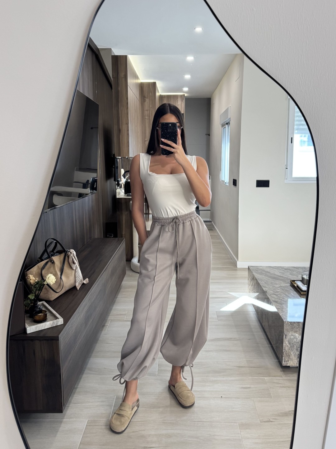 TOP LICRA FRÍA ESCOTE - BEIGE