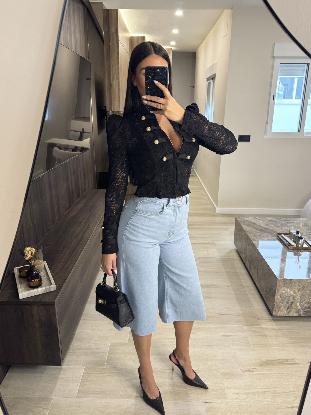 TOP MARIELA EXCLUSIVO - NEGRO