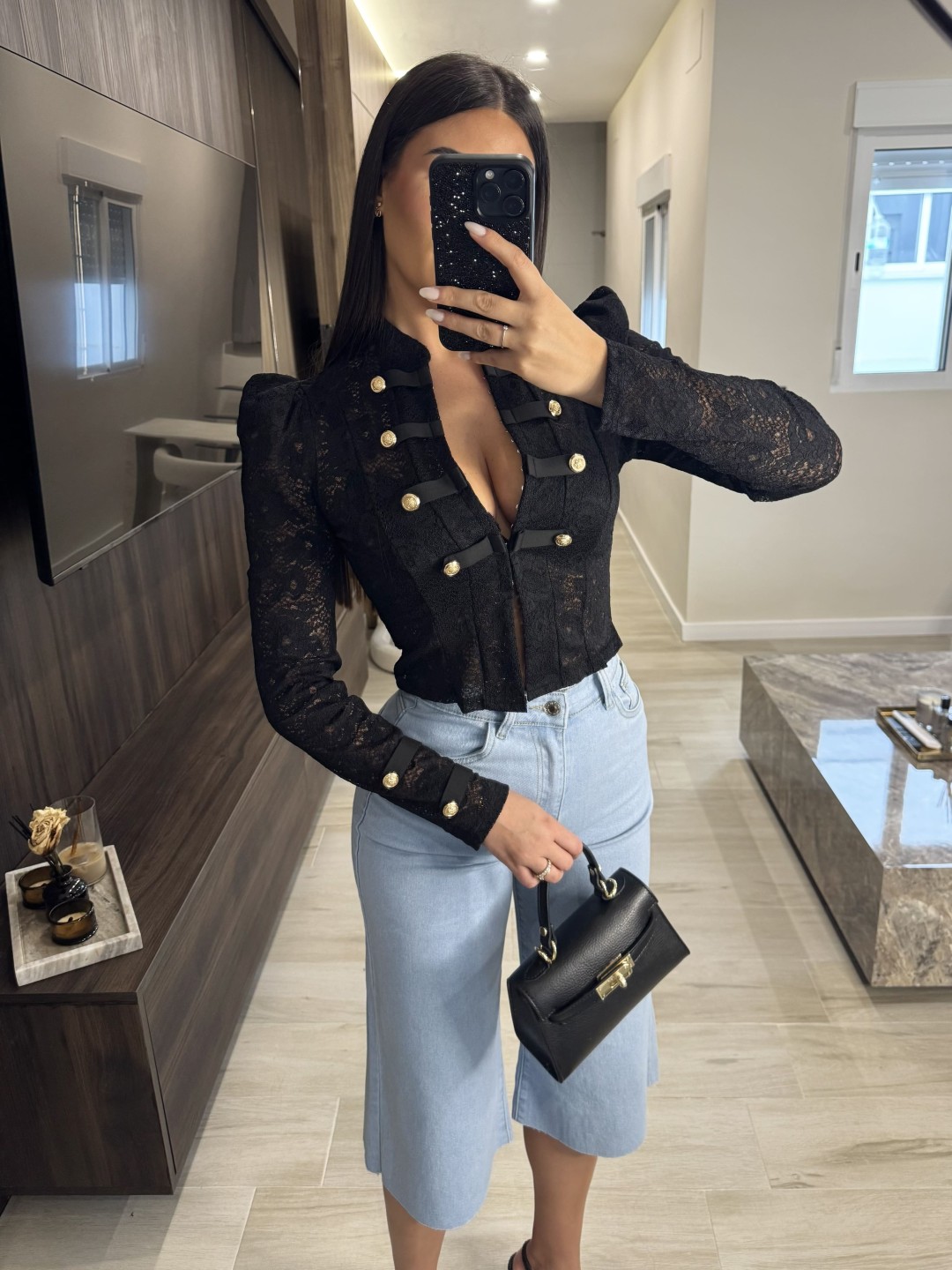 TOP MARIELA EXCLUSIVO - NEGRO
