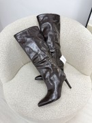 BOTA TACÓN CHAROL - MARRÓN