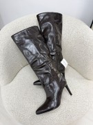 BOTA TACÓN CHAROL - MARRÓN