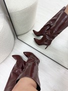 BOTA TACÓN CHAROL - BURDEOS