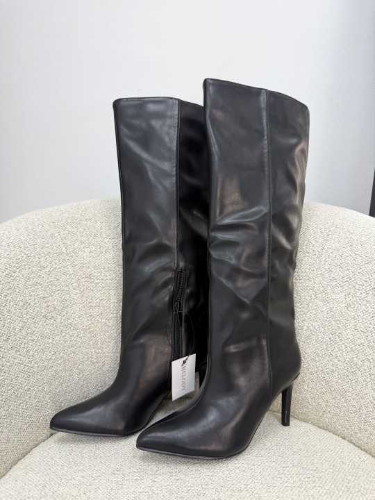 BOTA TACÓN PIEL - NEGRO