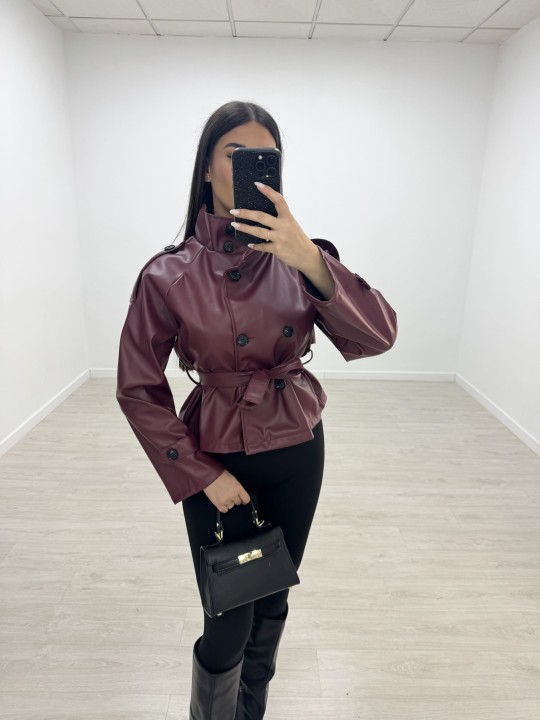 GABARDINA CROP POLIPIEL - BURDEOS