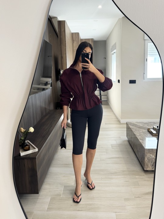 LEGGINS LICRA FRÍA CAPRI - NEGRO