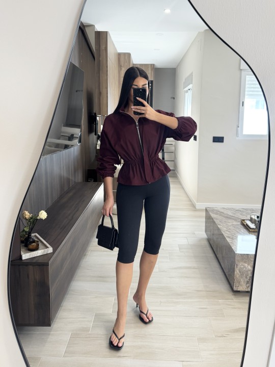 LEGGINS LICRA FRÍA CAPRI - NEGRO