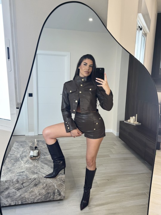 CONJUNTO EXCLUSIVO PAULA - MARRÓN
