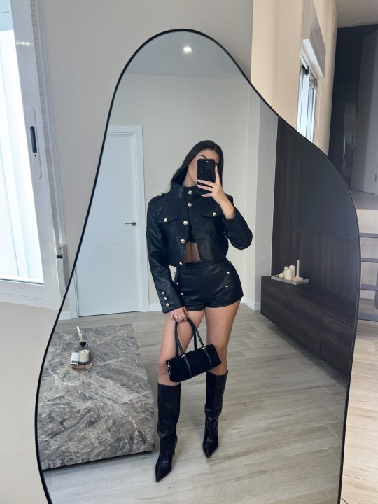 CONJUNTO EXCLUSIVO PAULA - NEGRO