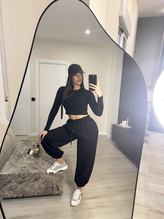 PANTALÓN JOGGER PUÑO - NEGRO